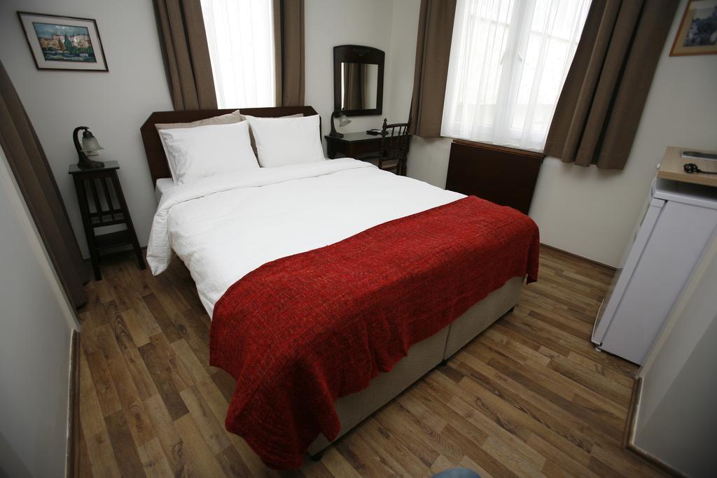 Taksim Opera Apart Estambul Habitación foto